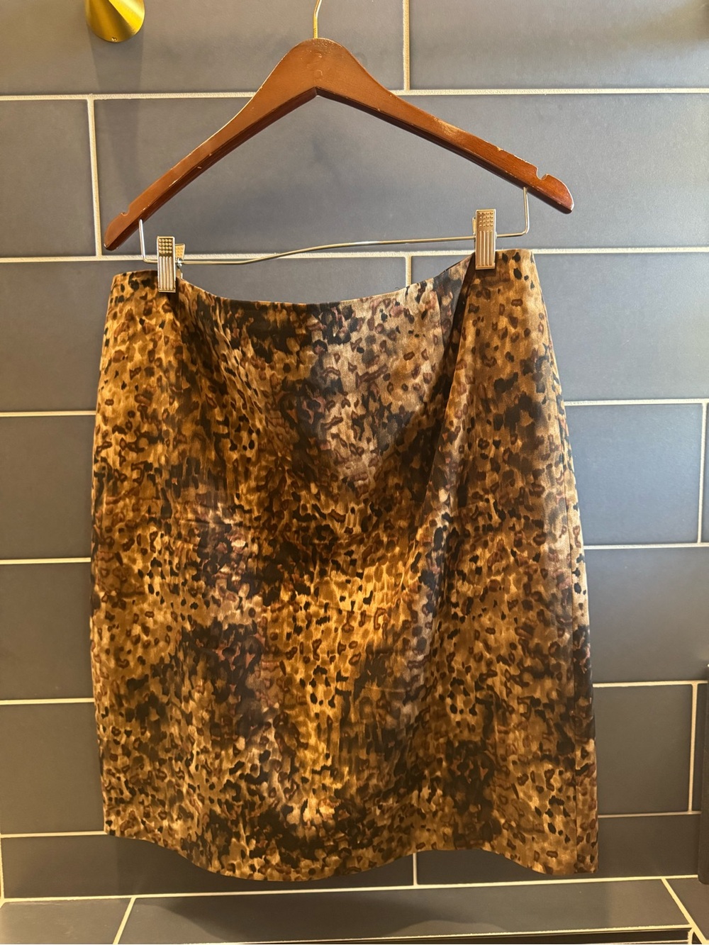 Elie Tahari Brown and Black Leopard Print Mini Skirt